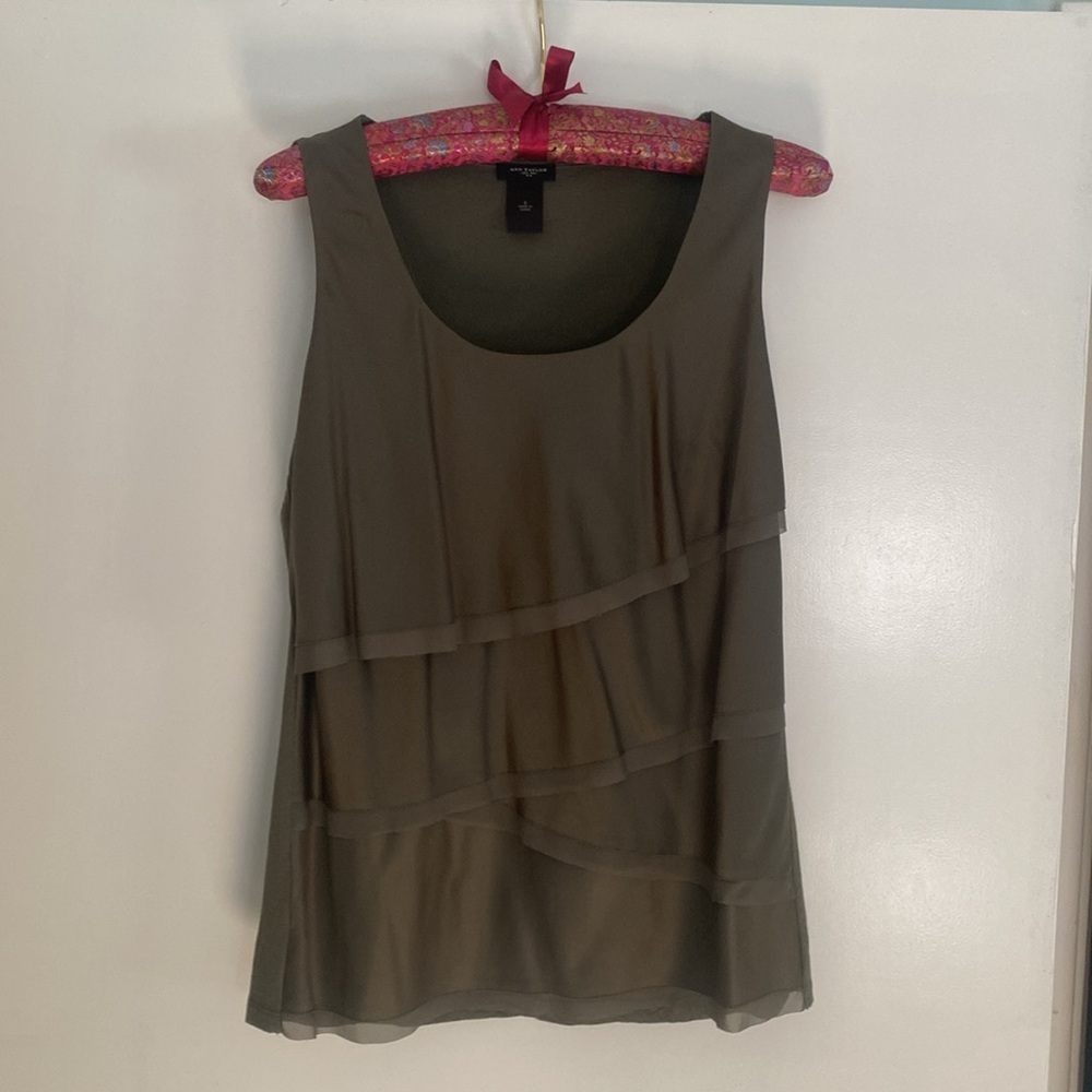 Ann Taylor Sleeveless top, Olive green, Size S